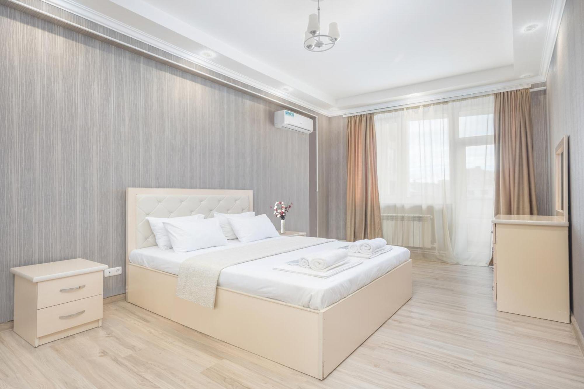 2 Bedrooms 2 Bathrooms Large And Lux Apartment Best Location Yerevan Bagian luar foto